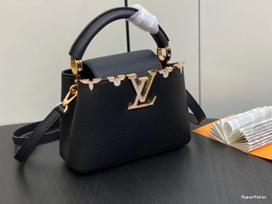 LOUIS CAPUCINES VUITTON BB 0713